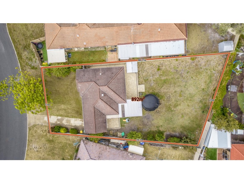 15 Balmoral Parade, Halls Head WA 6210