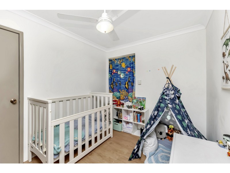 15 Balmoral Parade, Halls Head WA 6210