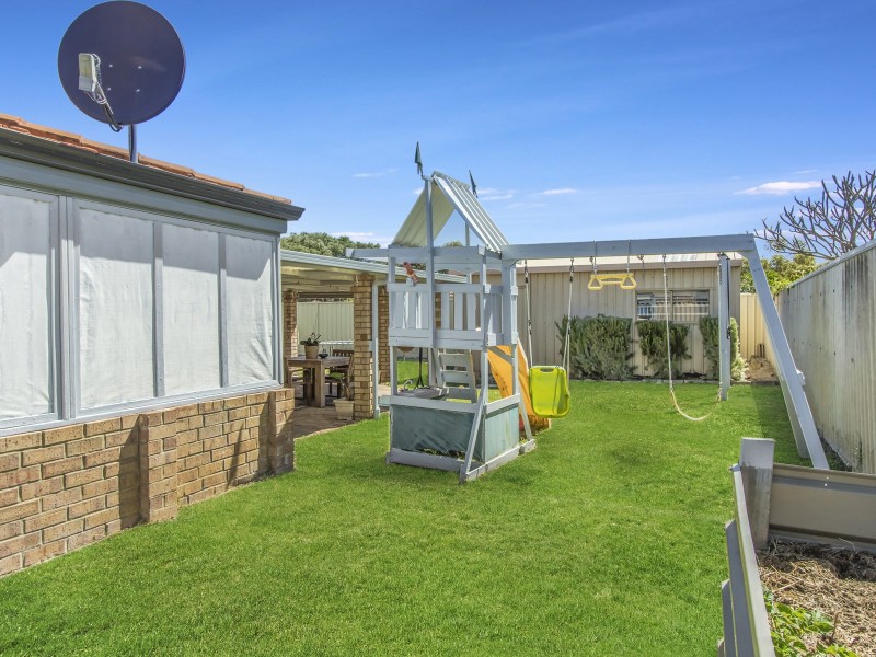 6 Acapulco Road, Safety Bay WA 6169