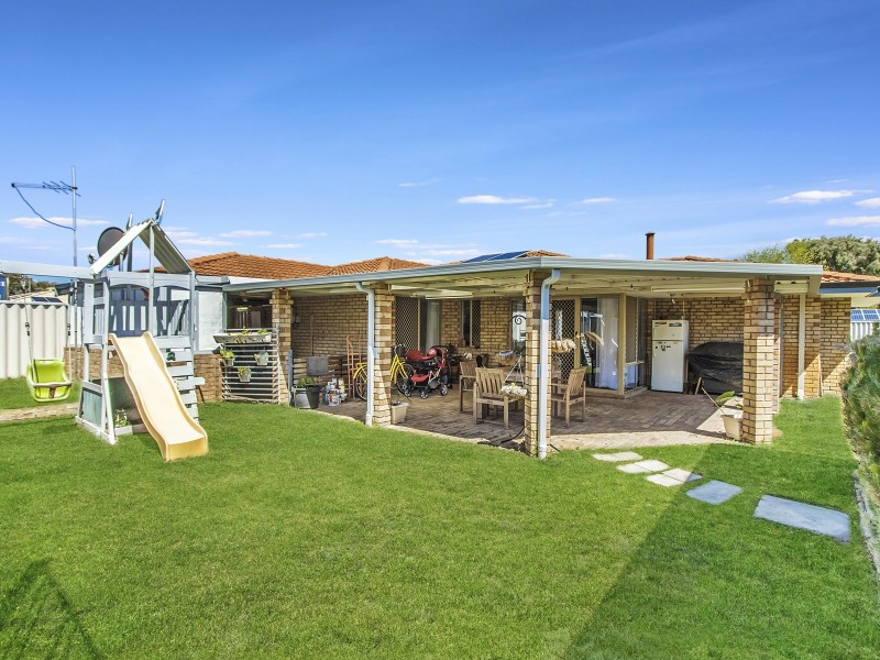 6 Acapulco Road, Safety Bay WA 6169