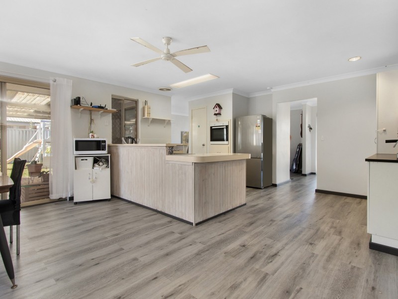 6 Acapulco Road, Safety Bay WA 6169