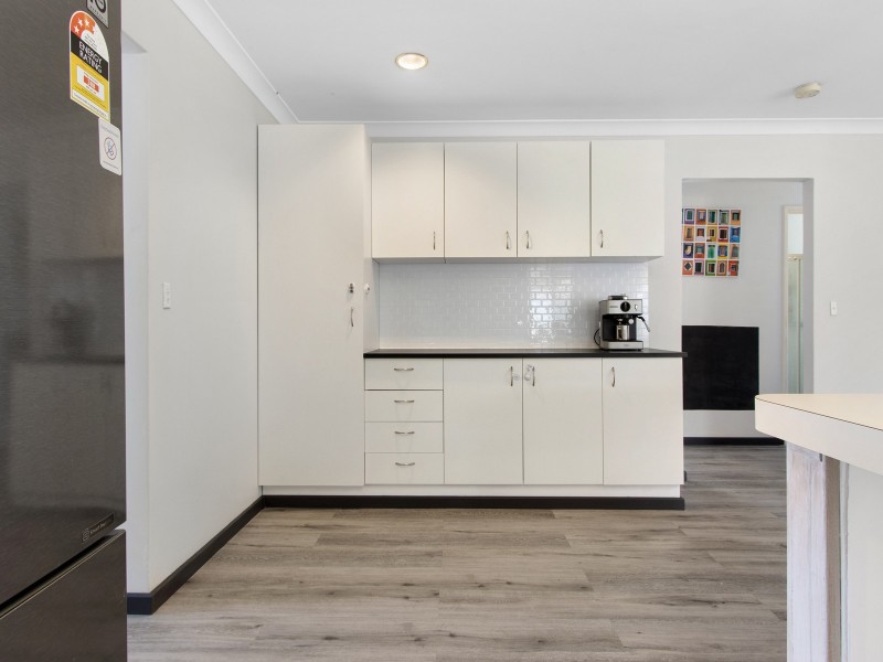 6 Acapulco Road, Safety Bay WA 6169