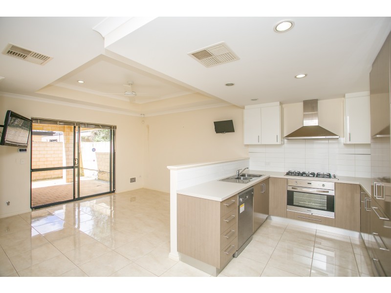 8C Rail Street, Westminster WA 6061