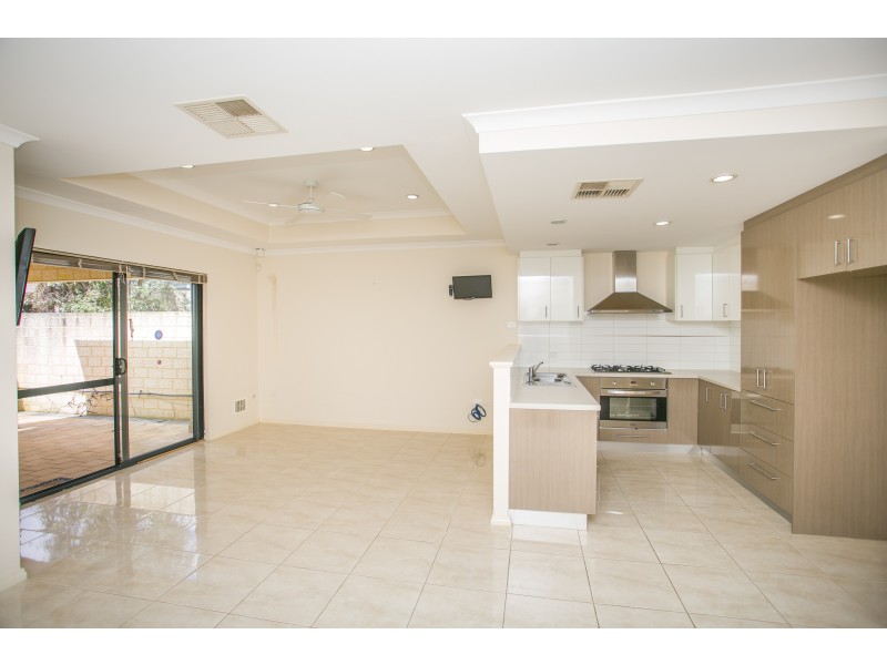 8C Rail Street, Westminster WA 6061