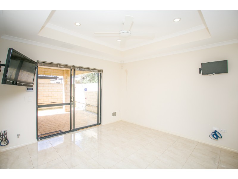 8C Rail Street, Westminster WA 6061