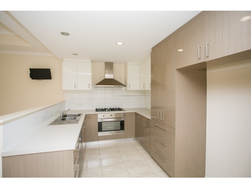 8C Rail Street, Westminster WA 6061