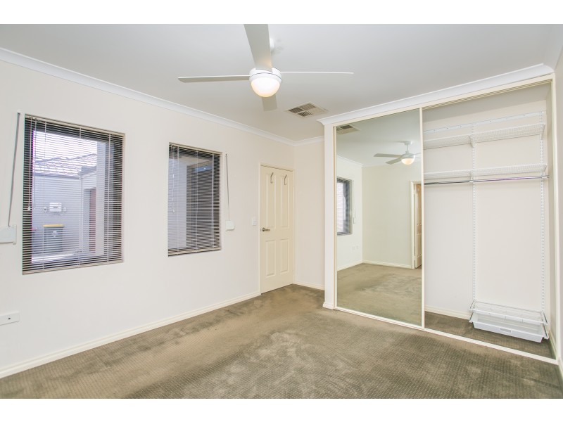 8C Rail Street, Westminster WA 6061