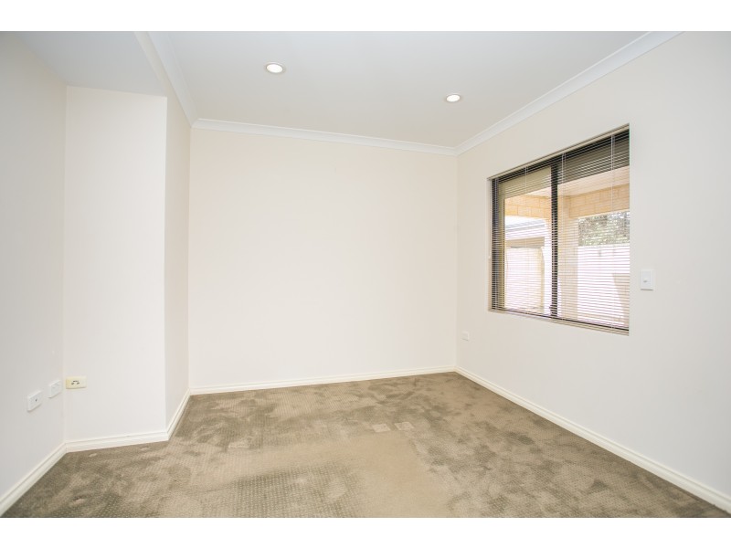 8C Rail Street, Westminster WA 6061