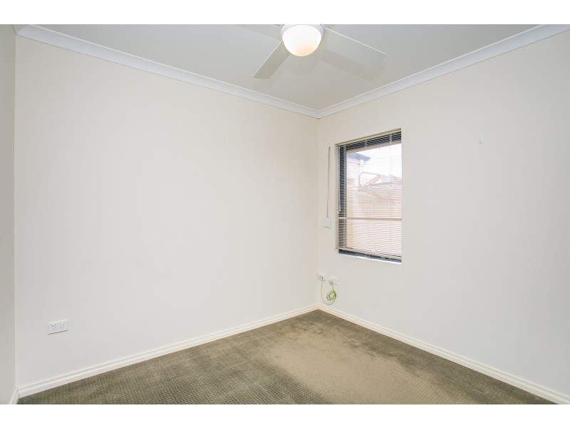 8C Rail Street, Westminster WA 6061