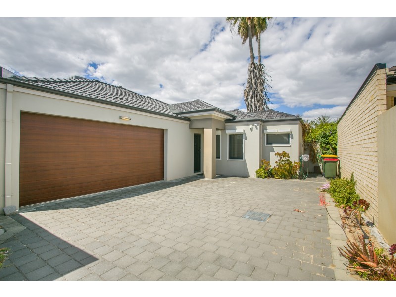 8C Rail Street, Westminster WA 6061