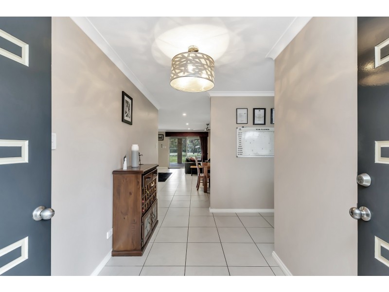 32 Arundel Drive, Wellard WA 6170