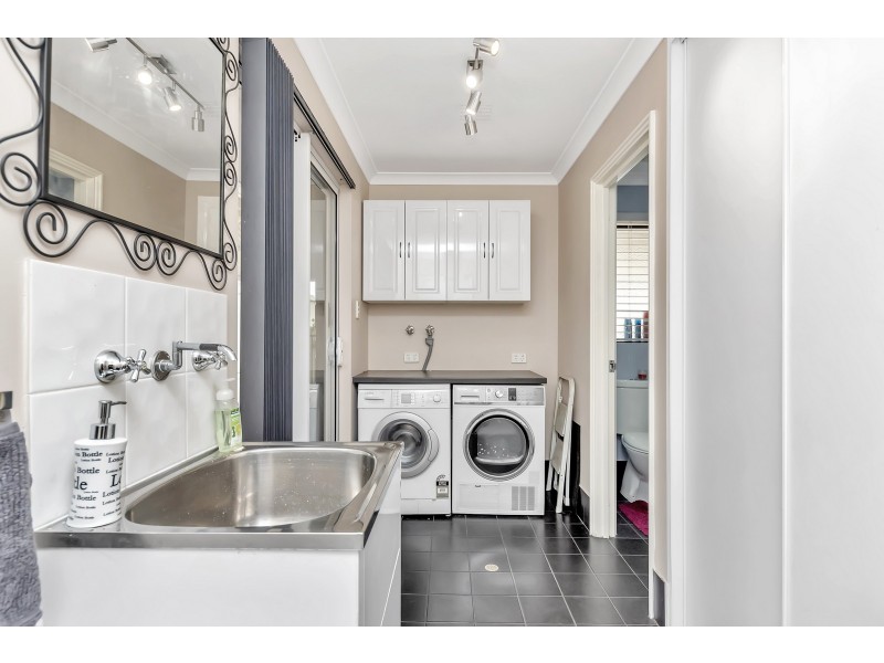 32 Arundel Drive, Wellard WA 6170