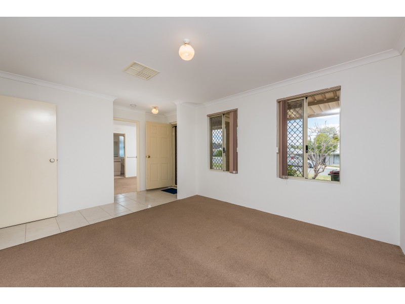 9 Chisholm Way, Balga WA 6061