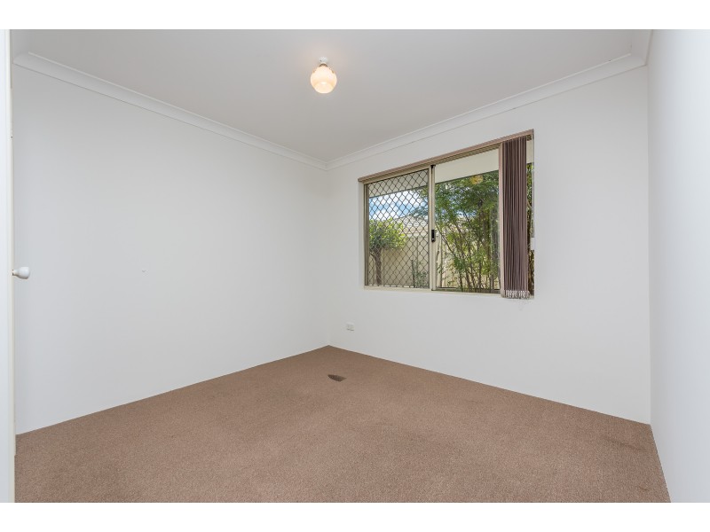 9 Chisholm Way, Balga WA 6061