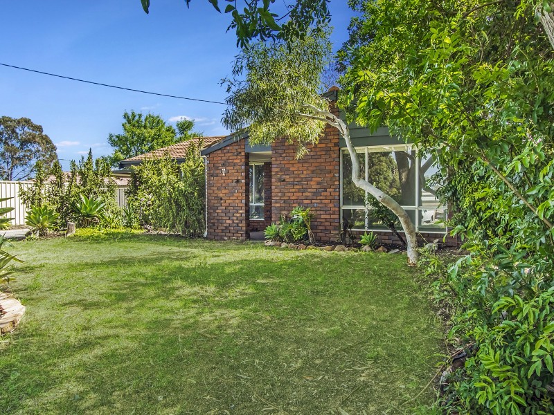 7 Bickner Way, Parmelia WA 6167