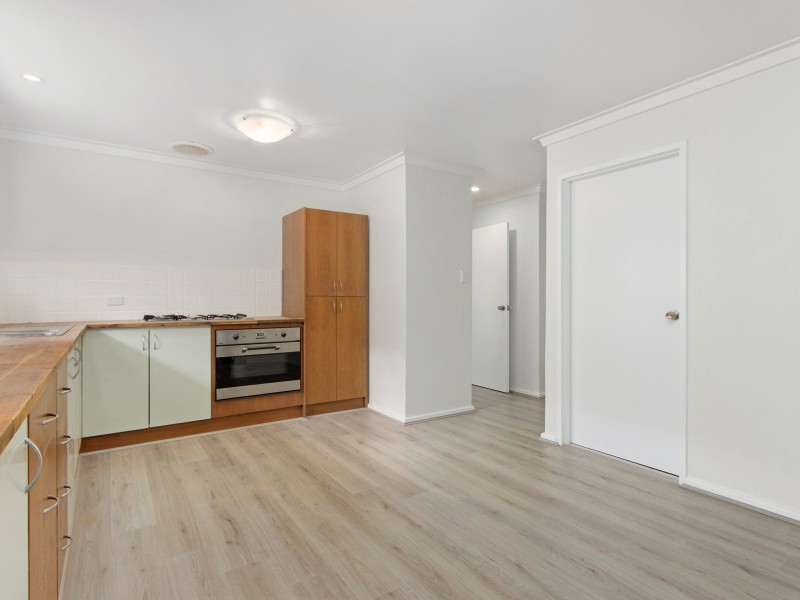 7 Bickner Way, Parmelia WA 6167