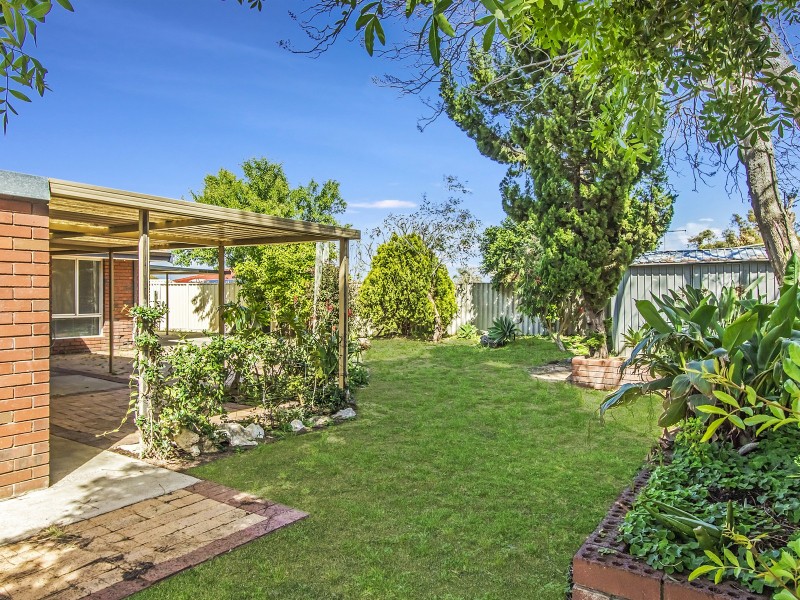 7 Bickner Way, Parmelia WA 6167