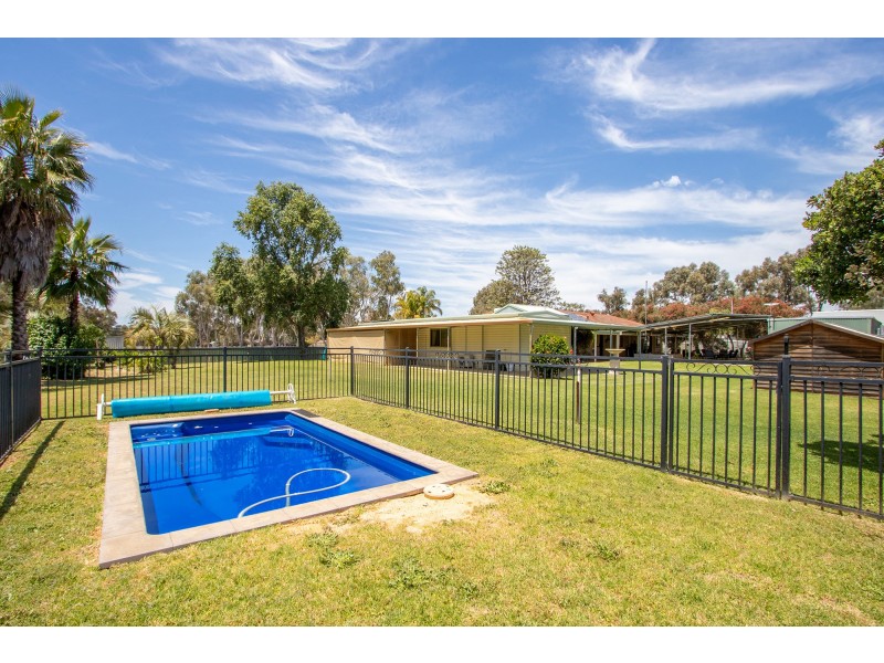 21 Carl Street, Muchea WA 6501