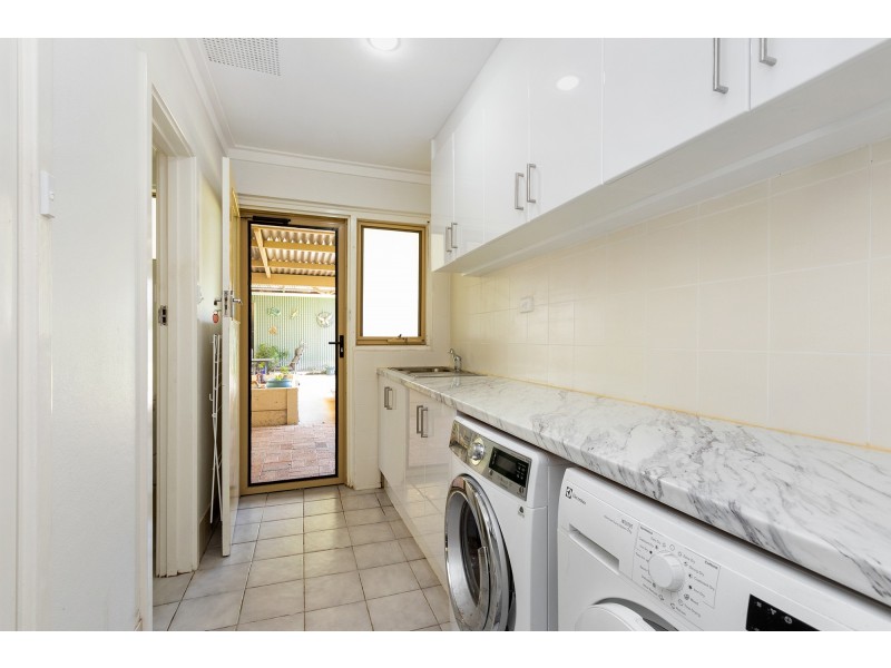 21 Carl Street, Muchea WA 6501