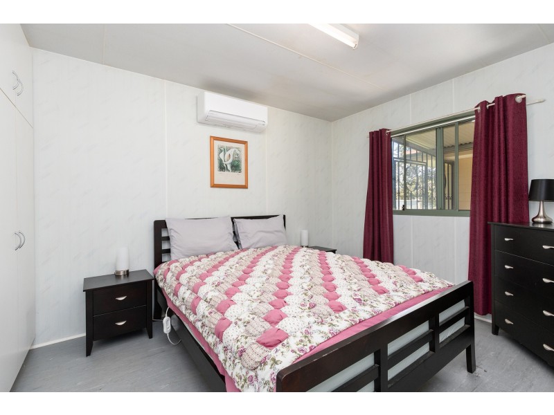 21 Carl Street, Muchea WA 6501