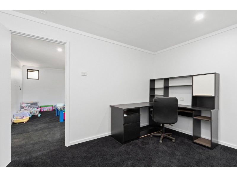 21 Carl Street, Muchea WA 6501