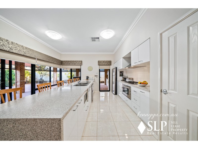 16 Bramley Loop, Madeley WA 6065