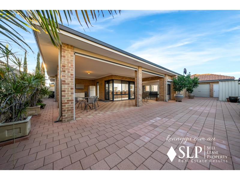 16 Bramley Loop, Madeley WA 6065