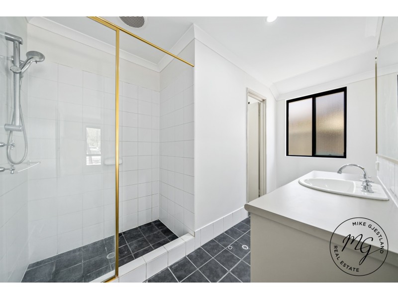 67 Joseph Banks Boulevard, Banksia Grove WA 6031