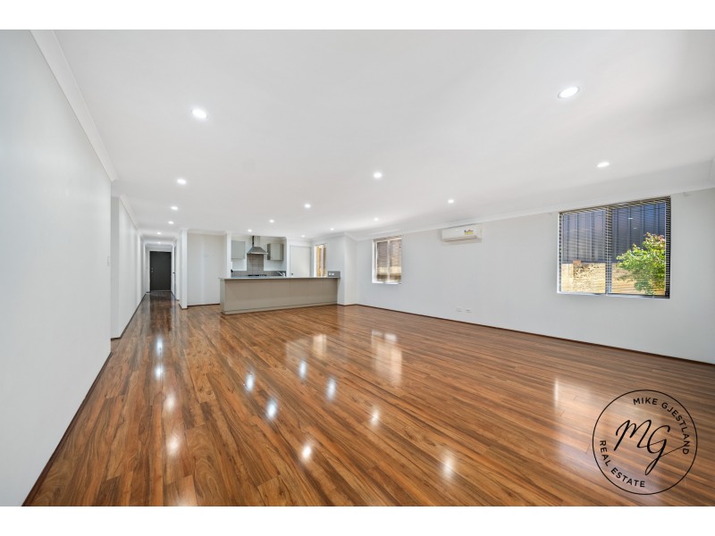 67 Joseph Banks Boulevard, Banksia Grove WA 6031