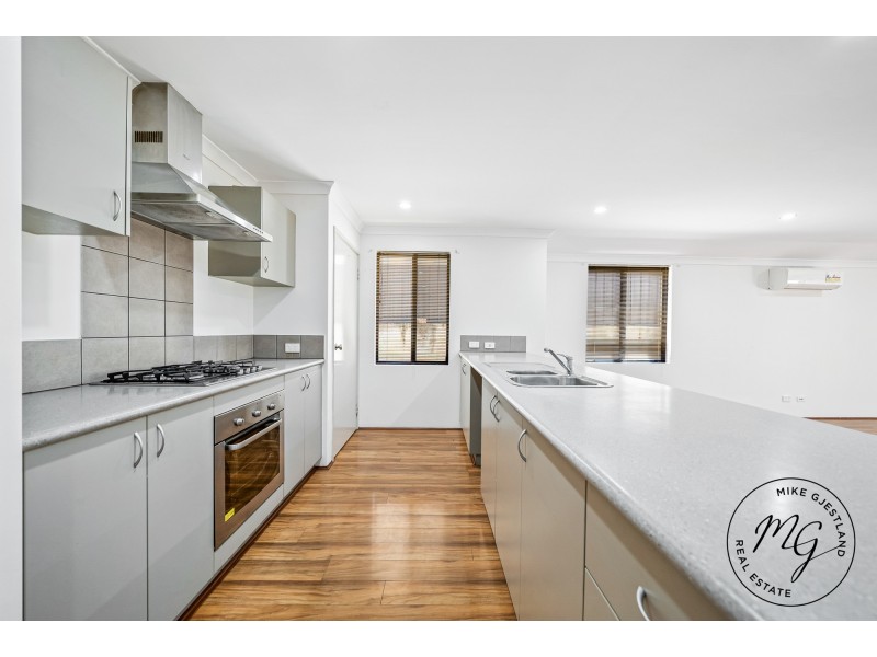 67 Joseph Banks Boulevard, Banksia Grove WA 6031