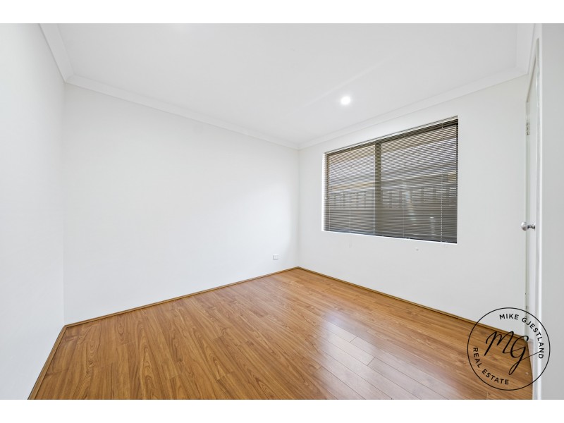 67 Joseph Banks Boulevard, Banksia Grove WA 6031