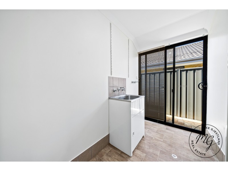 67 Joseph Banks Boulevard, Banksia Grove WA 6031