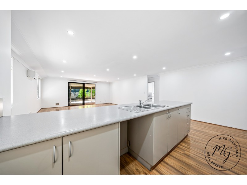 67 Joseph Banks Boulevard, Banksia Grove WA 6031