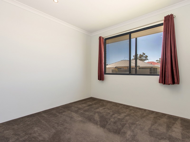 206 Ebrington Road, Wellard WA 6170