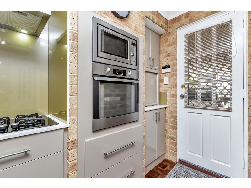 7 San Cristobal Gardens, Secret Harbour WA 6173