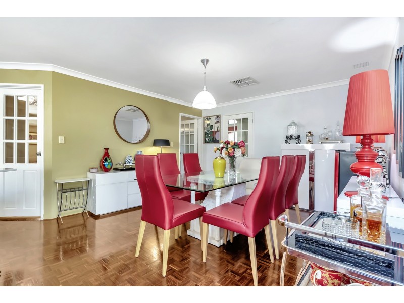 7 San Cristobal Gardens, Secret Harbour WA 6173