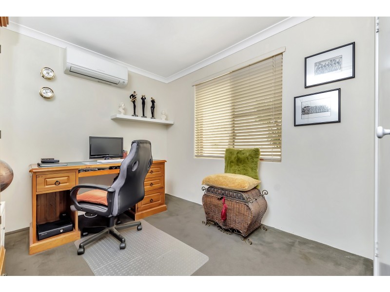 7 San Cristobal Gardens, Secret Harbour WA 6173