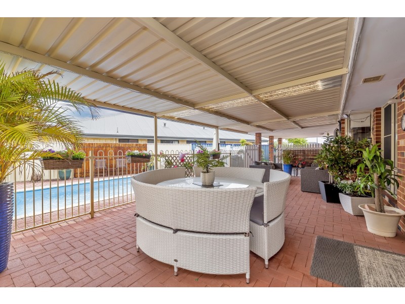 7 San Cristobal Gardens, Secret Harbour WA 6173