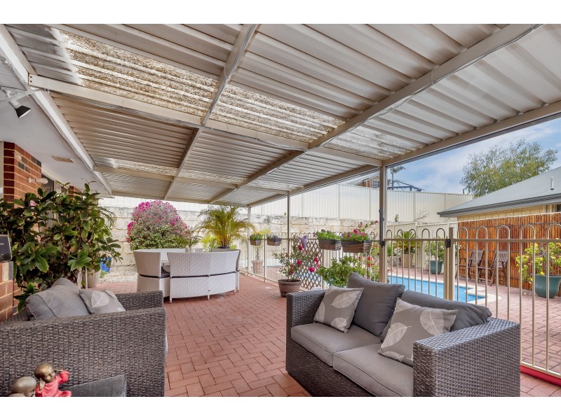 7 San Cristobal Gardens, Secret Harbour WA 6173