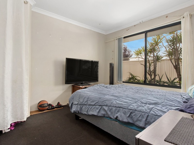 1 Karda Way, Bertram WA 6167