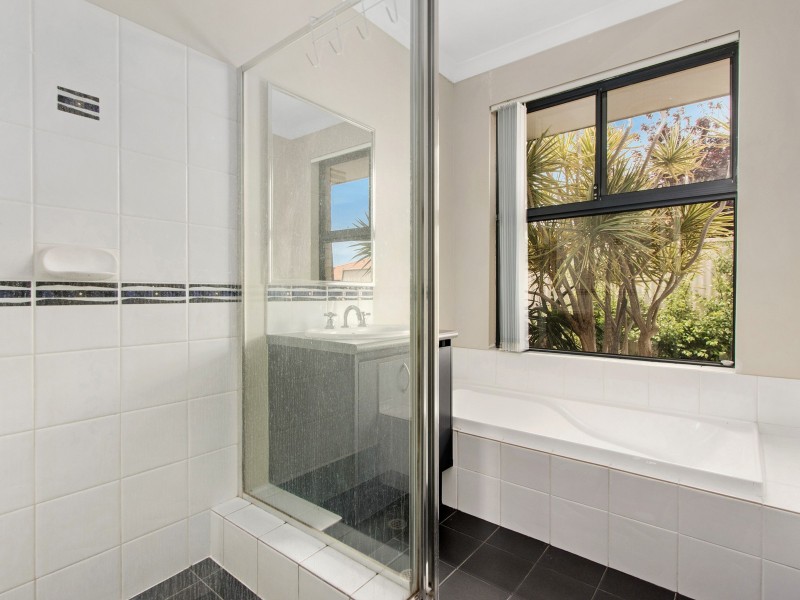 1 Karda Way, Bertram WA 6167