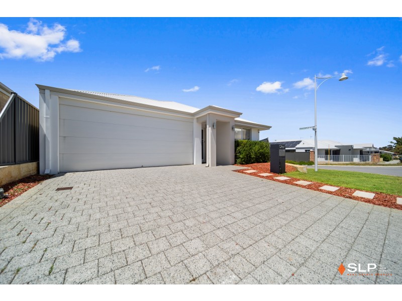 38 Azolla Street, Banksia Grove WA 6031