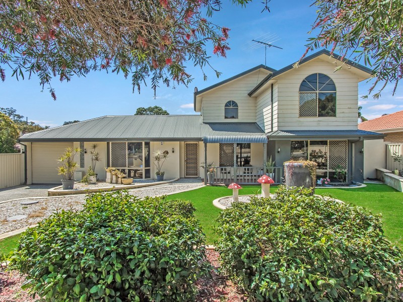 3 Christmas Avenue, Orelia WA 6167