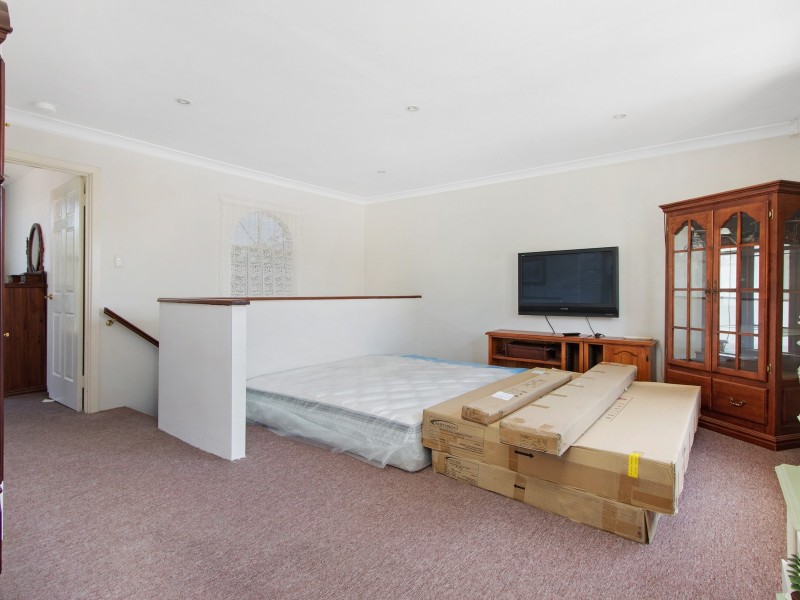 3 Christmas Avenue, Orelia WA 6167