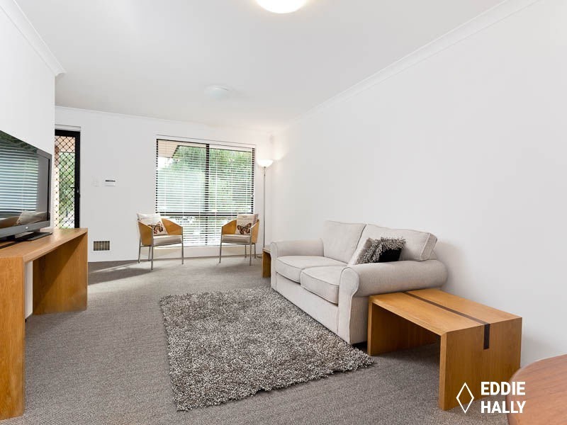 1/7 Barfield Road, Hammond Park WA 6164