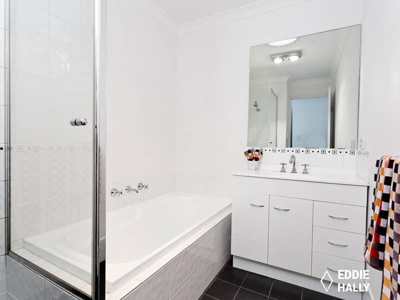 1/7 Barfield Road, Hammond Park WA 6164