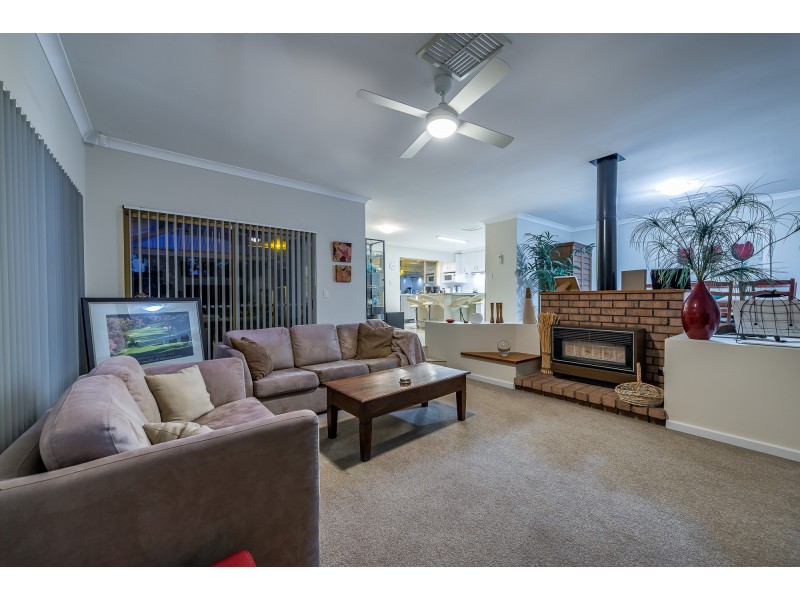 9 Seminole Close, Connolly WA 6027