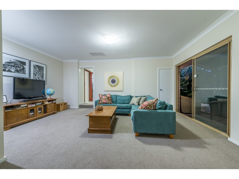 9 Seminole Close, Connolly WA 6027