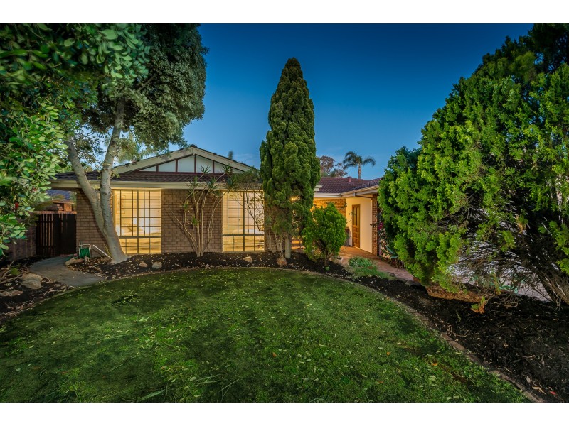 9 Seminole Close, Connolly WA 6027