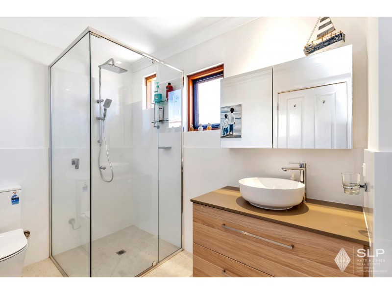 2/18 Port Quays, Wannanup WA 6210
